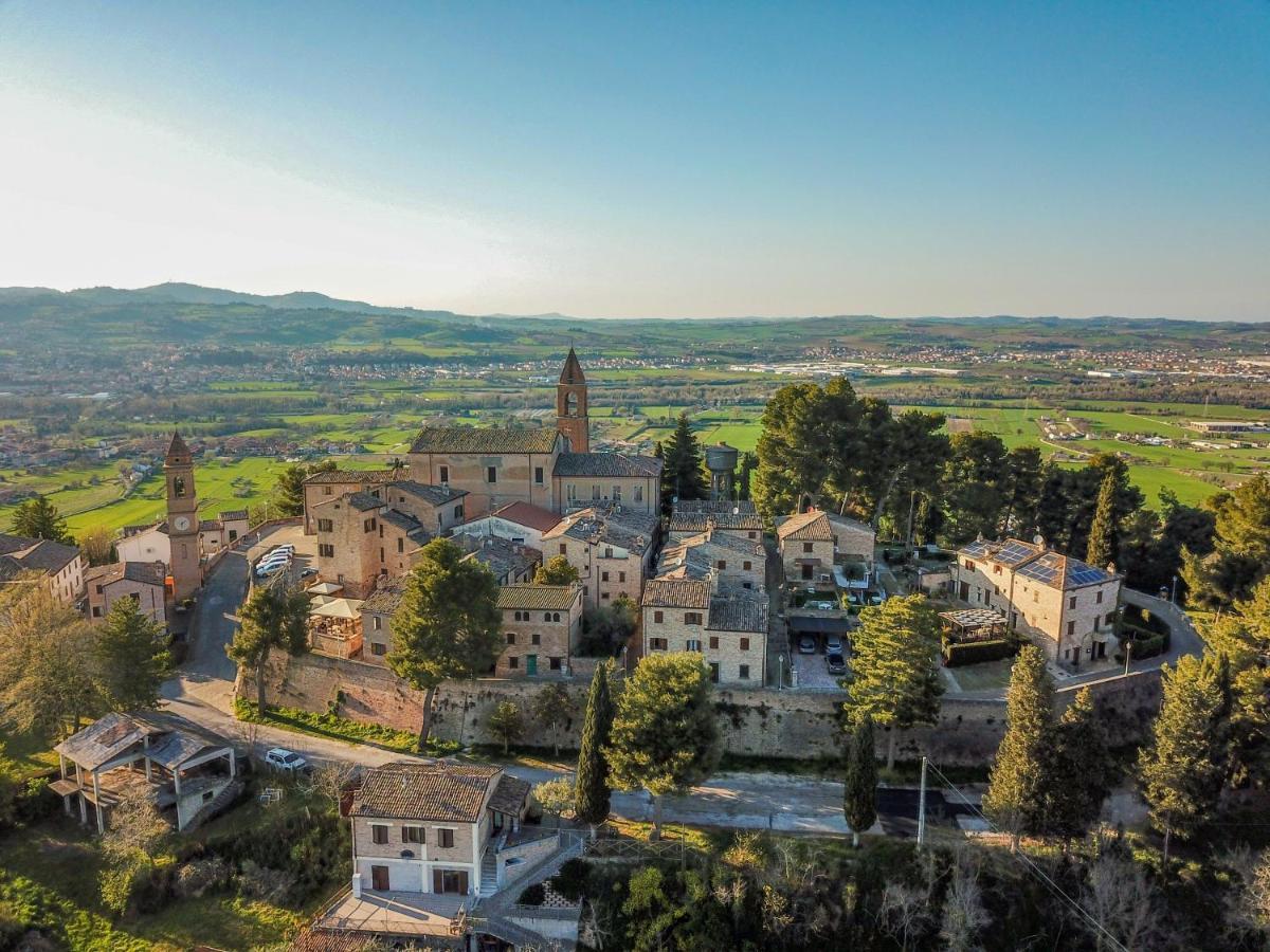 Albergo Diffuso Borgo Montemaggiore Montemaggiore al Metauro Екстер'єр фото